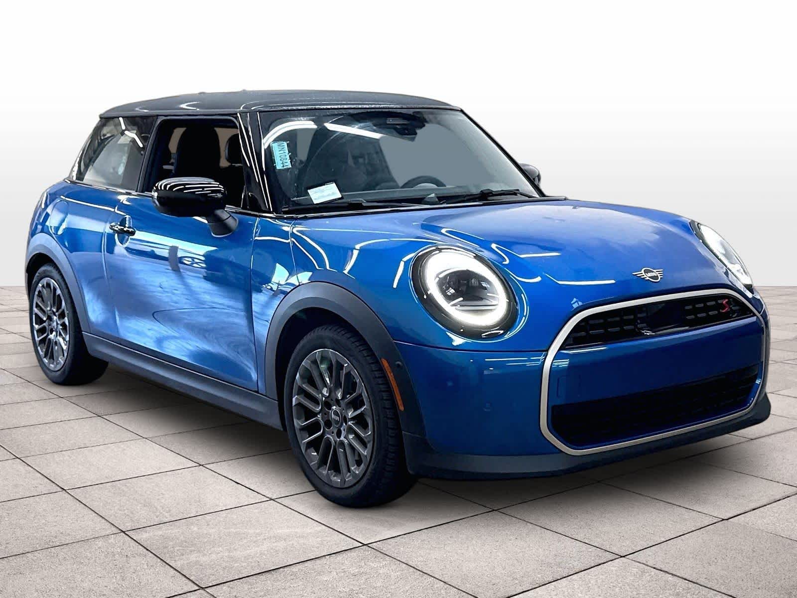 mini hardtop 2 door 2026 WMW23GD0XT2X71168 image mini hardtop 2 door 2026 WMW23GD0XT2X71168 image